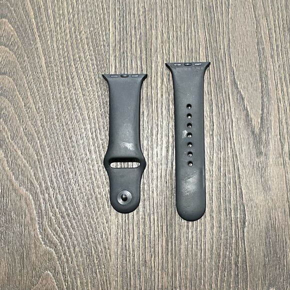 Black Apple Watch Rubber Sport Band Band 32mm - Picture 3 of 3